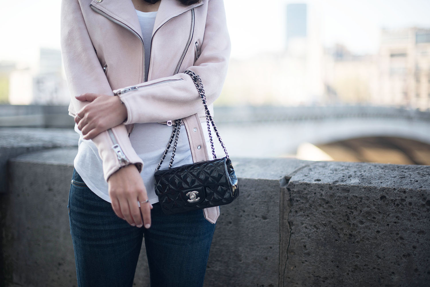white chanel handbag Blogger 